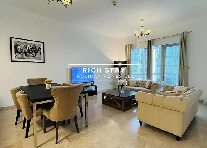 Canal View 2Br & Maid Room In Kg Tower, Dubai Marina