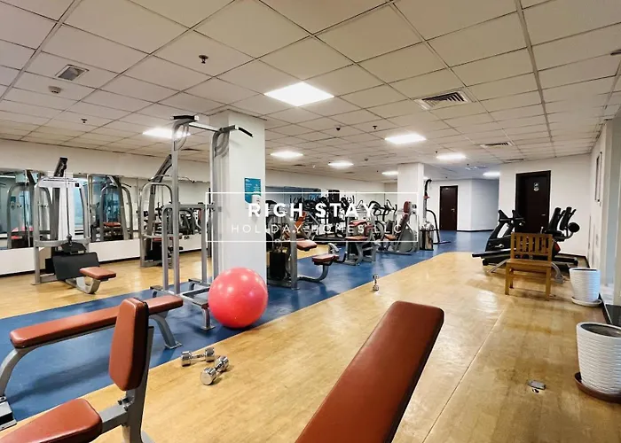 Canal View 2Br & Maid Room In Kg Tower, Dubai Marina